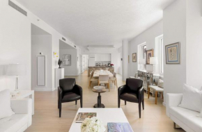 Manhattan Exclusive Apartment Midtown NYC Luxury Penthouse Sleeps 8